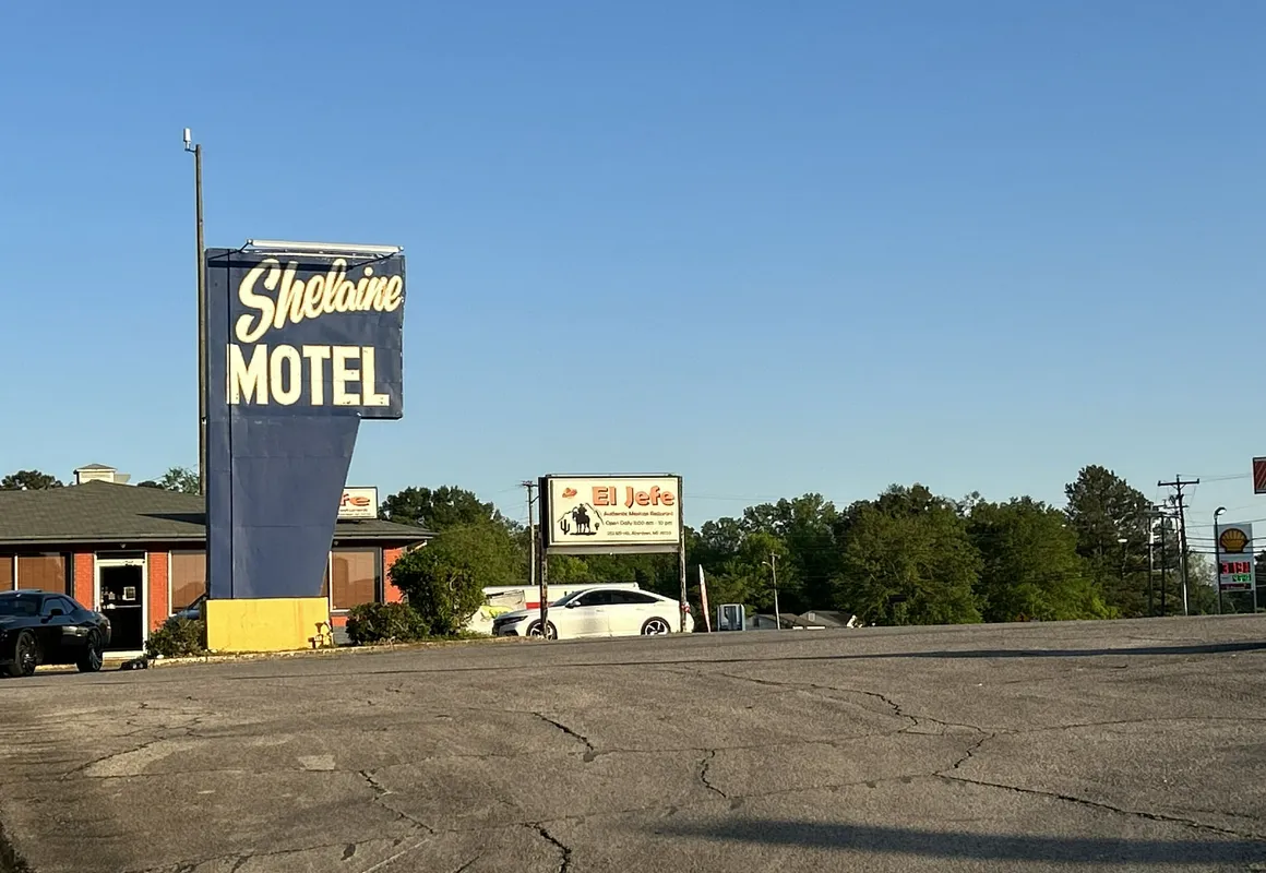 Shelaine Motel hotel hero