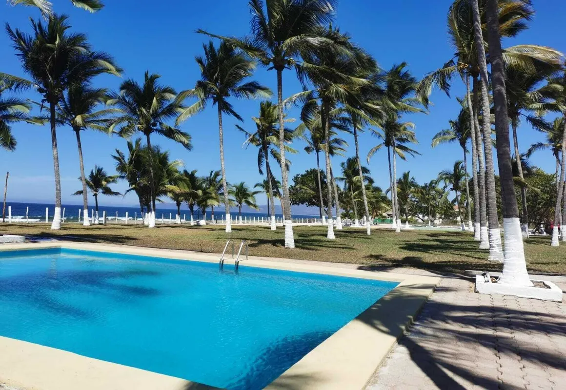 Beach Paradise hotel hero