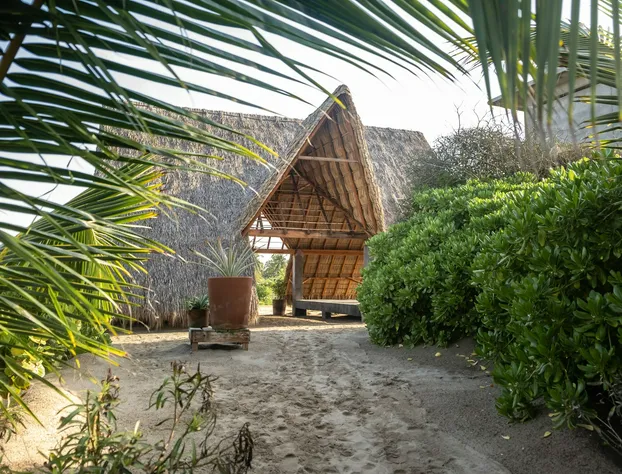 Casa UwU, Chacahua Oaxaca hotel detail image 1