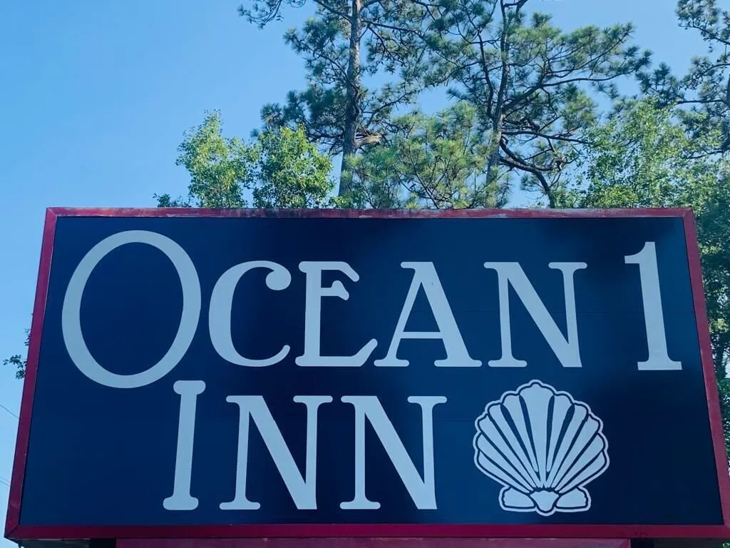 Ocean One Inn hotel hero
