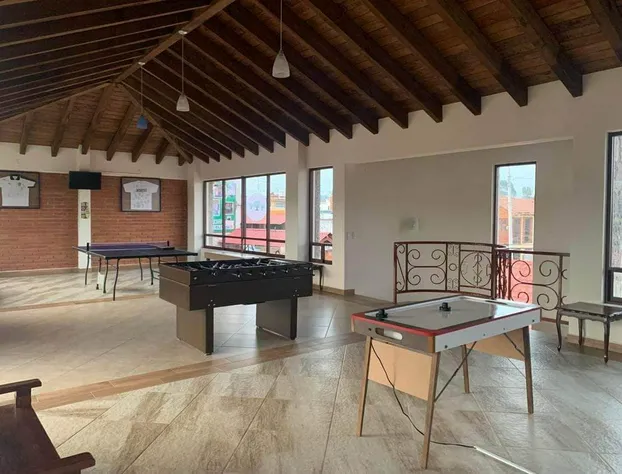 Rinconada Los Robles hotel detail image 3