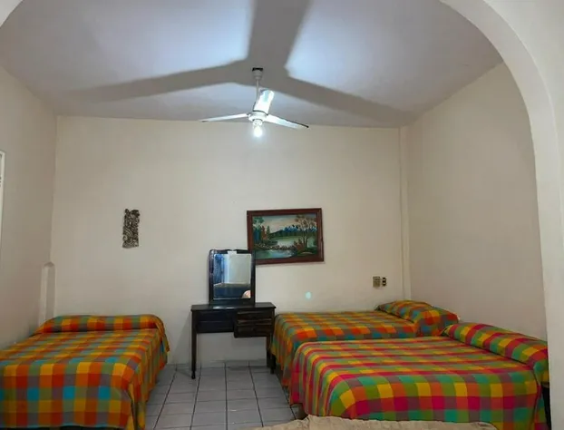 Ricardos Bungalows hotel detail image 2