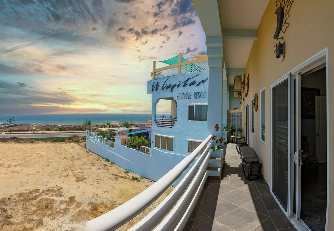 El Capitan Resort hotel hero