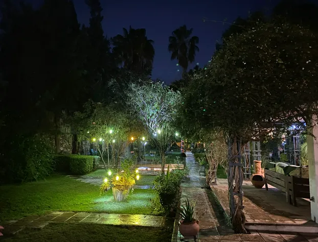 Magnolias Jardin & Boutique Suites hotel detail image 1