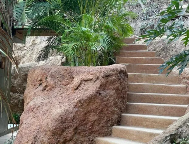 Cocos Hotel hotel detail image 4