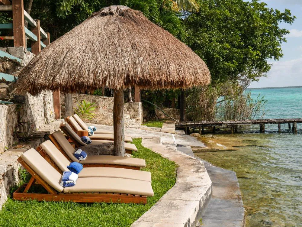 Villa Santuario Lake Front Oasis hotel hero