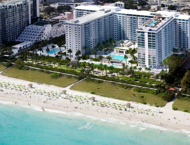 Ocean View Luxury Condo hotel detail image 4