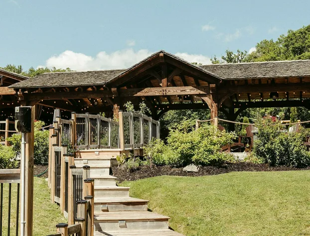 Whispering Springs Wilderness Retreat hotel detail image 1