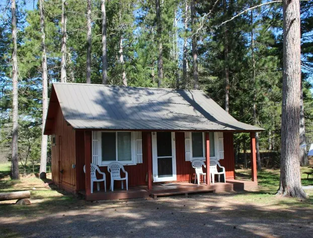 Two Rivers Motel and Cabins hotel detail image 3