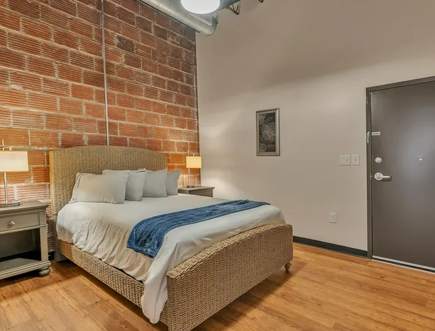 The Brewer's Lofts Above Grand Strand Brewing hotel detail image 2