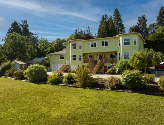 The Irish Inn hotel detail image 1