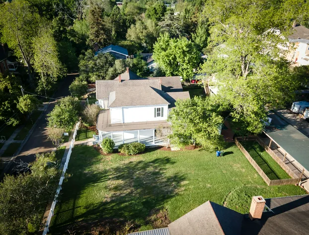 Arlington House hotel detail image 1