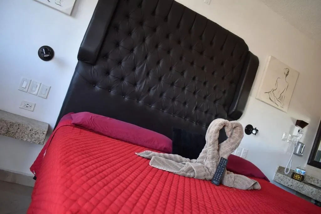 Motel El Refugio hotel hero