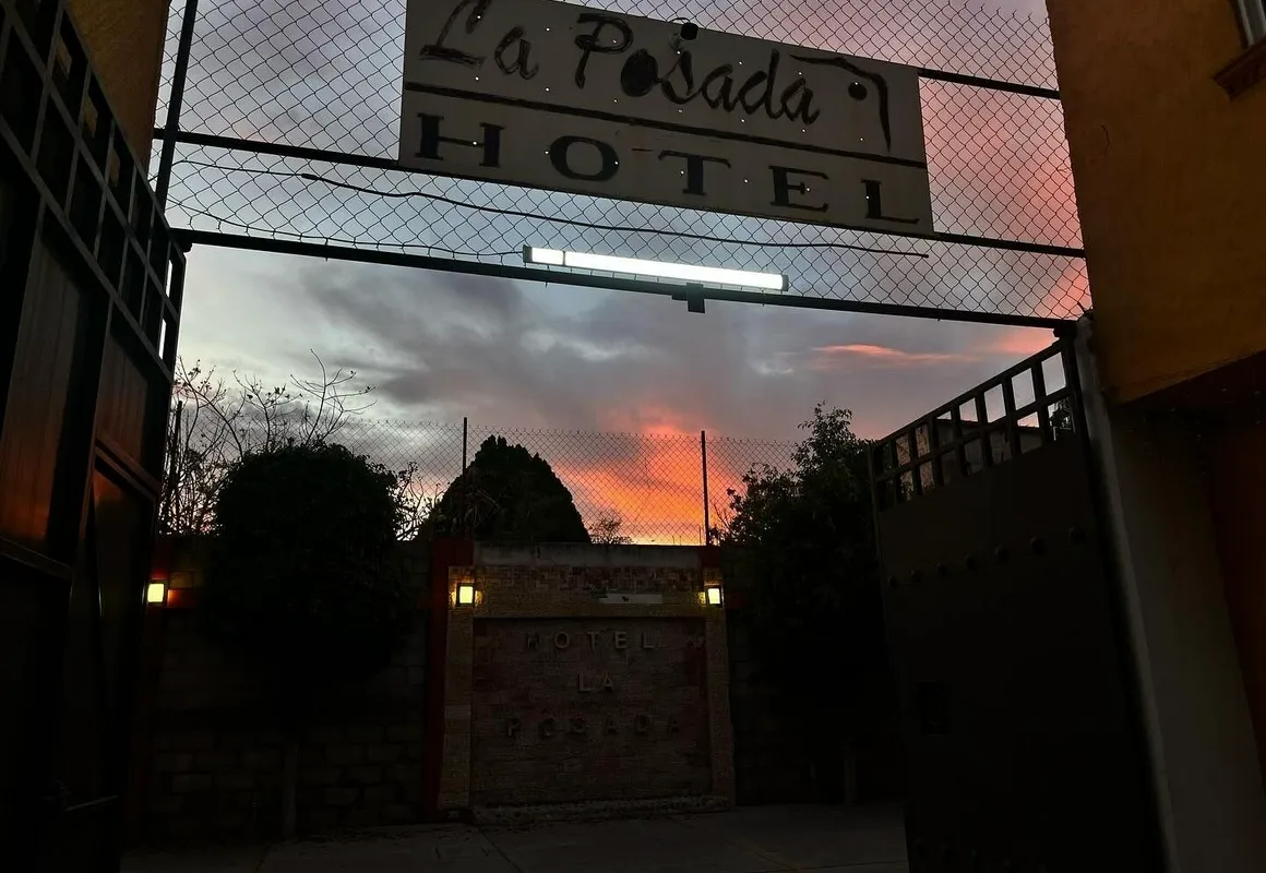 Hotel La Posada hotel hero