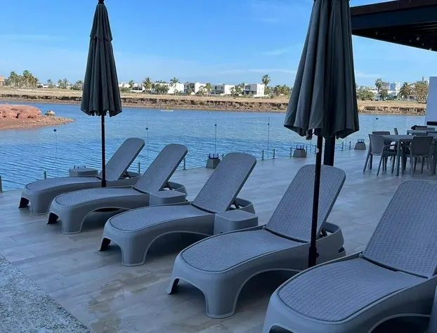 Condos BV Marina hotel detail image 2