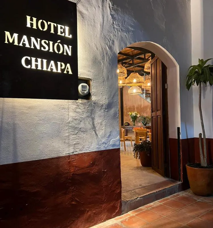 Hotel Mansión Chiapa hotel hero