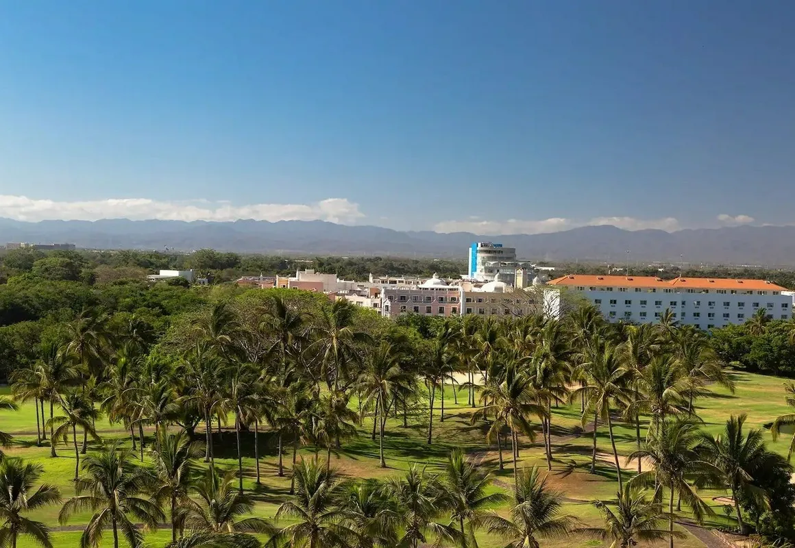 Condo Nim By Trvl2hm hotel hero