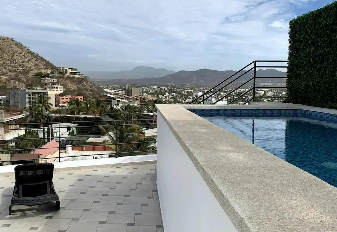 Condos PTS hotel hero