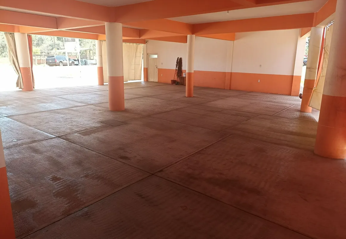 Hotel Queens hotel hero