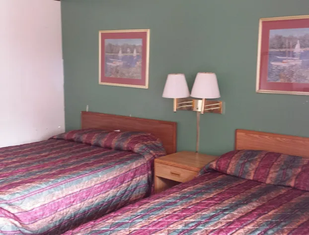 Norton Shores Inn hotel detail image 3