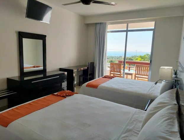 Hotel Brisa Color Esmeralda hotel detail image 4