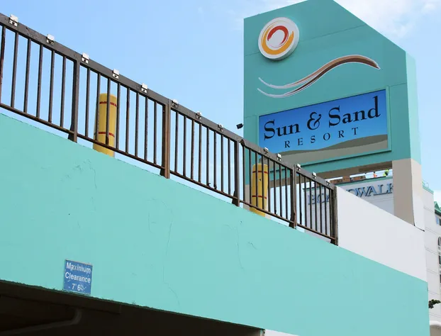 Sun and Sand Resort Oceanfront Suites hotel detail image 1