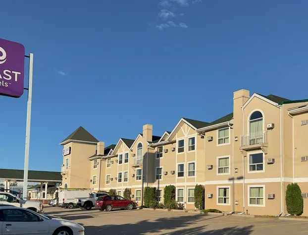 Coast Hinton Hotel hotel detail image 2