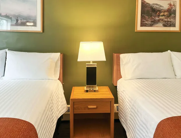 Coast Hinton Hotel hotel detail image 3