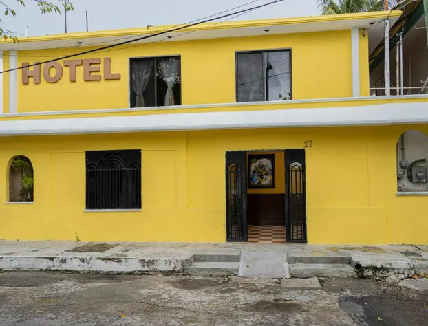 OYO Hotel Marías,Aeropuerto Internacional de Chetumal hotel detail image 2