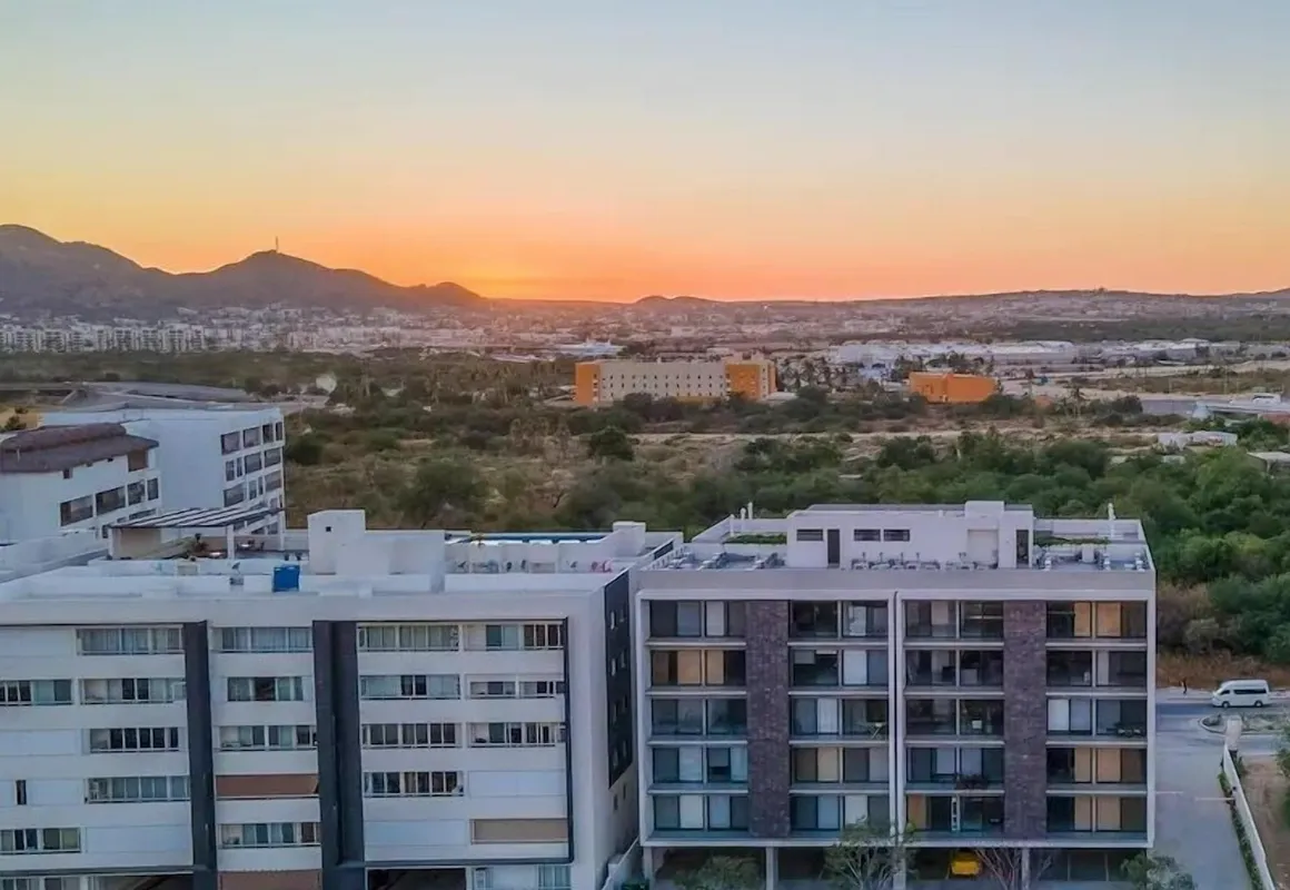 Condos AT hotel hero