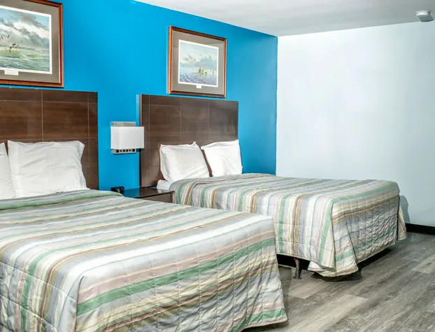 Captain Quarters Motel hotel detail image 4