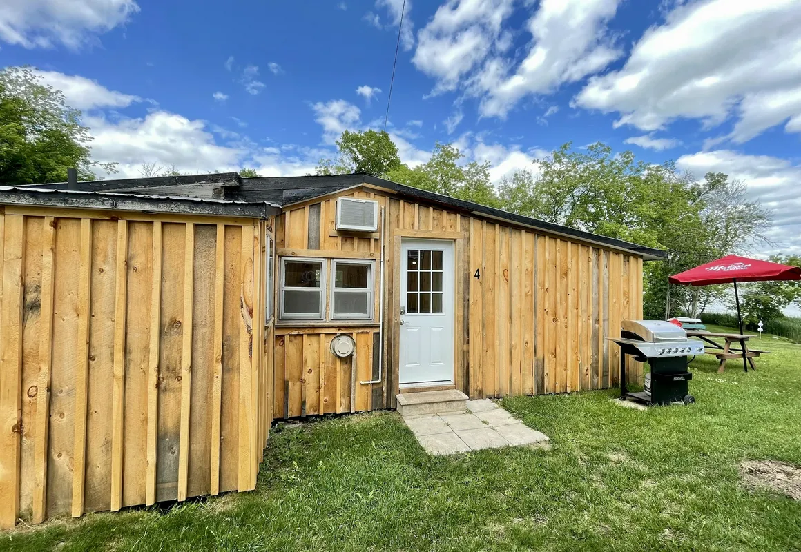 Catch More Resort hotel hero