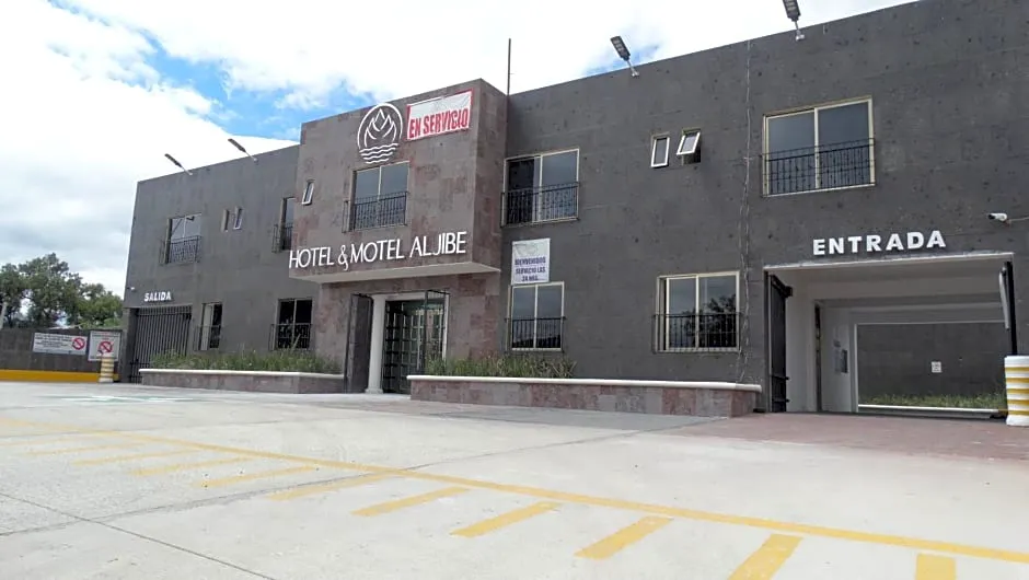 Motel & Hotel Aljibe hotel hero
