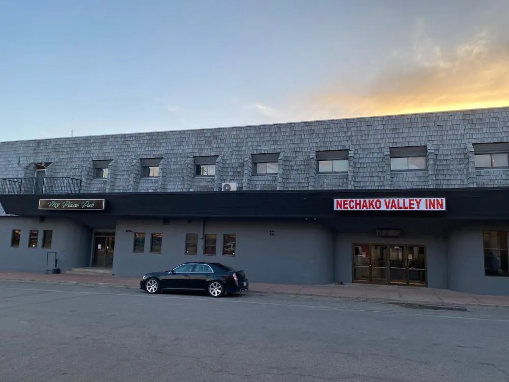 Nechako Valley Inn hotel hero