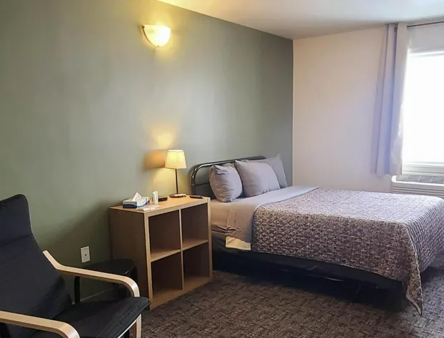 WorkStay Lodging - Yarbo, SK - Near Esterhazy & Mosaic K1, K2, & K3 hotel detail image 1