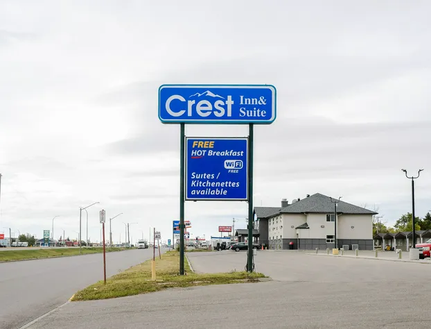 Crest Inn And Suite hotel detail image 1