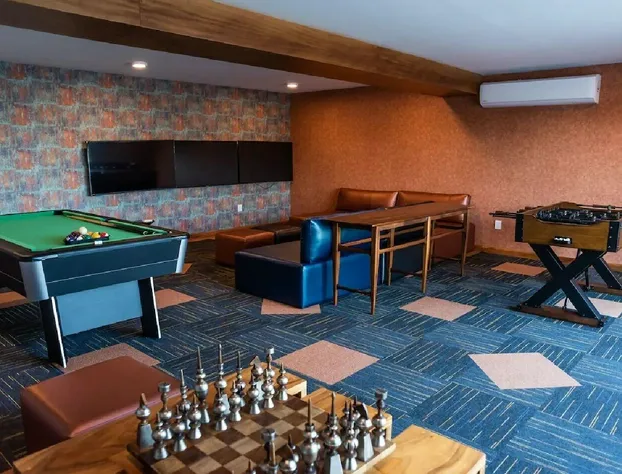 Condo Vv2 By Trvl2hm hotel detail image 2