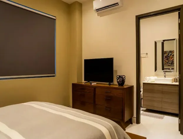 Condo Vv2 By Trvl2hm hotel detail image 3