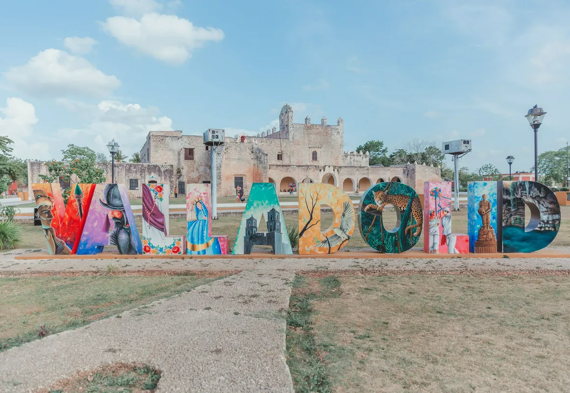 Hotel Boutique Casa Mocheta hotel hero