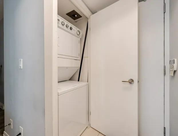 RS Boutique Suites - Fort York hotel detail image 3