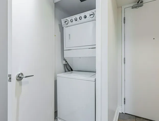 RS Boutique Suites - Fort York hotel detail image 4