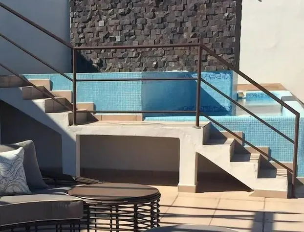 Condos M-A hotel detail image 2