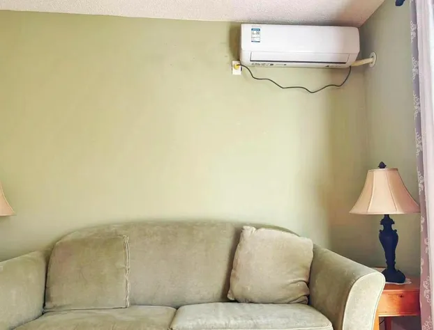 Sunny Motel hotel detail image 1