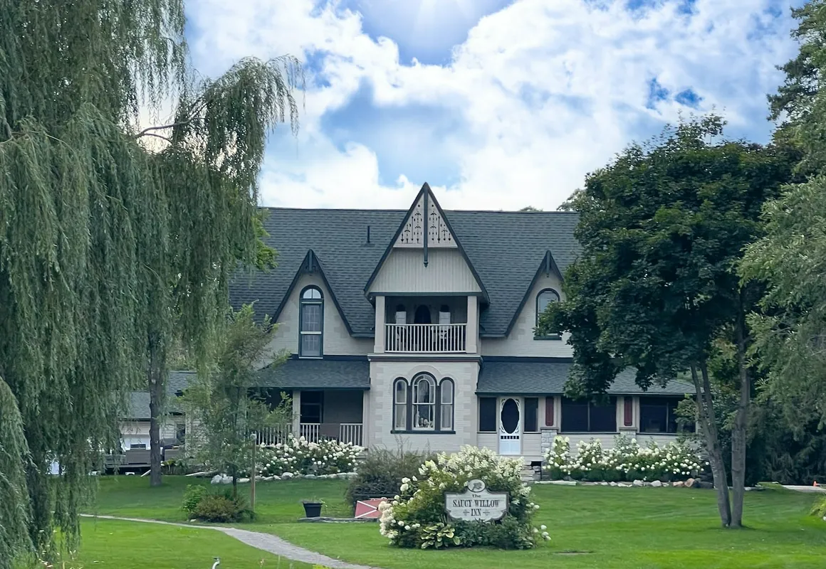 The Saucy Willow Inn and Cottages hotel hero