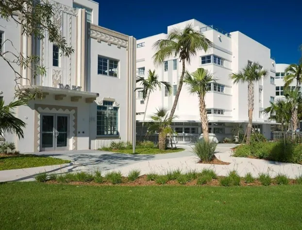 Kenmore Village Hotel, South Beach hotel detail image 2