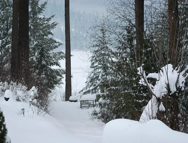 Hotel Civilia Lakeside by Civilia Golf Retreat hotel detail image 1