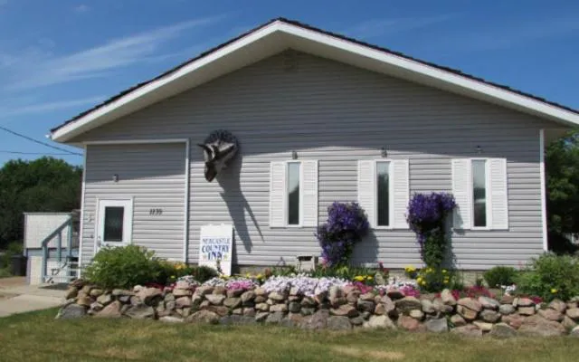 Newcastle Country Inn hotel hero