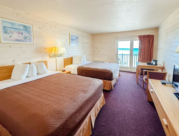 Blue Water Beachfront Hotel & Waterpark hotel detail image 1