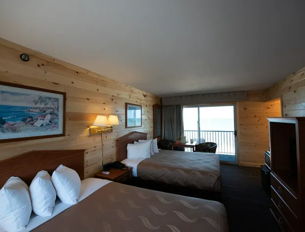 Blue Water Beachfront Hotel & Waterpark hotel detail image 2