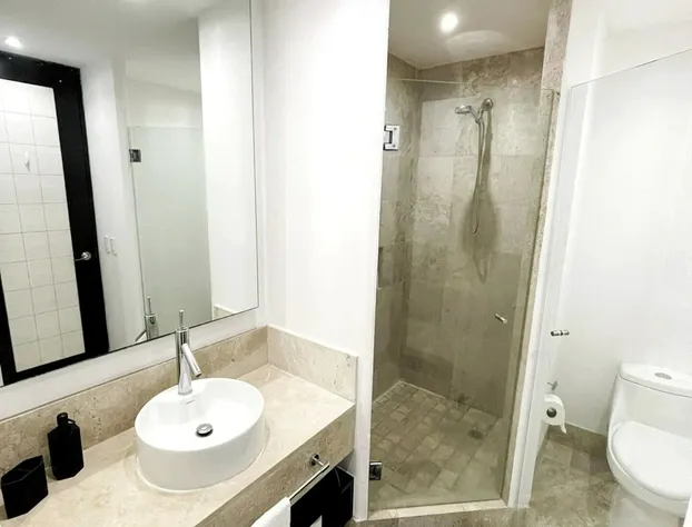 Condo D12 By Trvl2hm hotel detail image 4